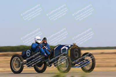 media/May-21-2022-VARA (Sat) [[2ae38a3649]]/group 4/Flag race club corner/